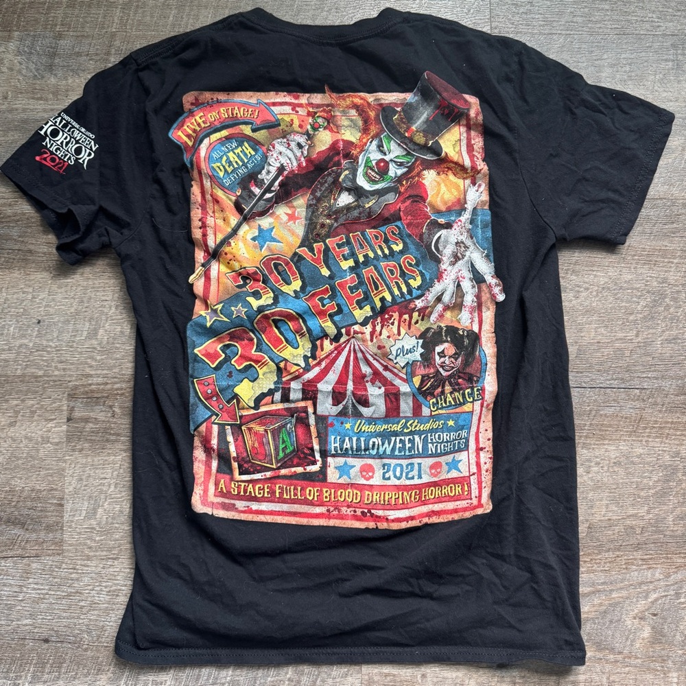 Halloween‎ Horror Nights 2021 Graphic T Shirt Size Medium